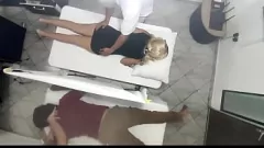 Odtwórz Ogromny tyłek żony amatorskiej Latiny ujawniony podczas masażu pary