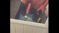 Reproduzir Capinho grosso bombeado com cabeça de cogumelo