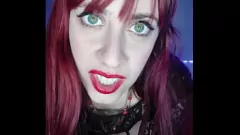 Reproduzir O vampiro de Shyyfxx seduz um roleplay Joi que satisfaz o pau